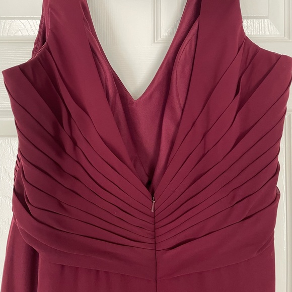 Unaltered Burgundy Dress - Picture 5 of 7